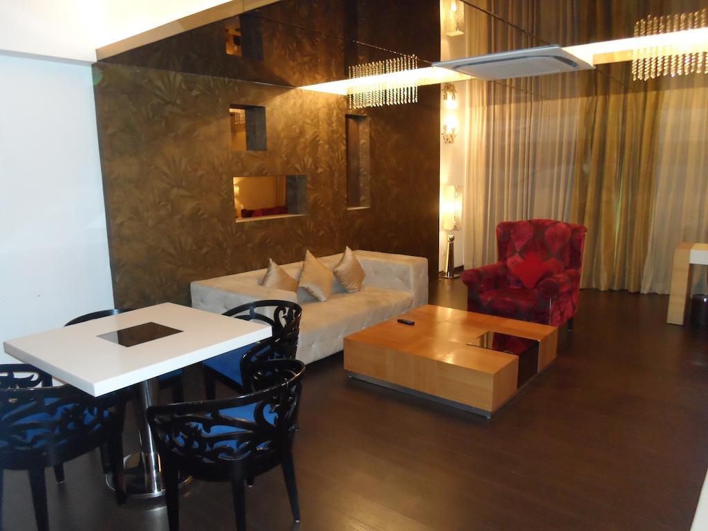 Bikanervala Boutique Хайдарабад Экстерьер фото